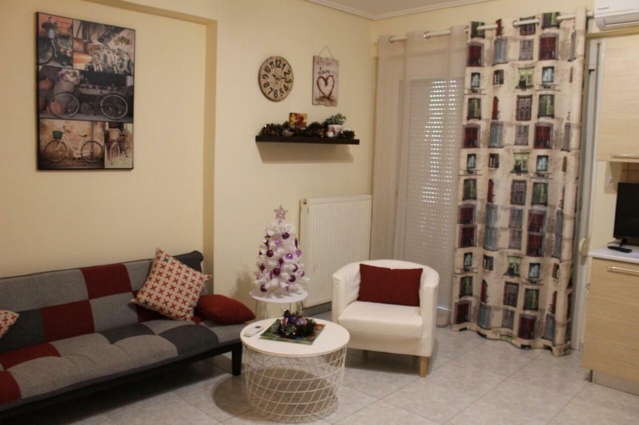 Cozy Studio Apartment In Pireus Εξωτερικό φωτογραφία